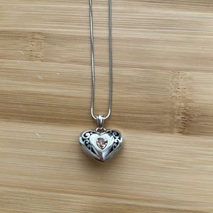 🤩Beautiful Brighton Heart necklace! Never worn!